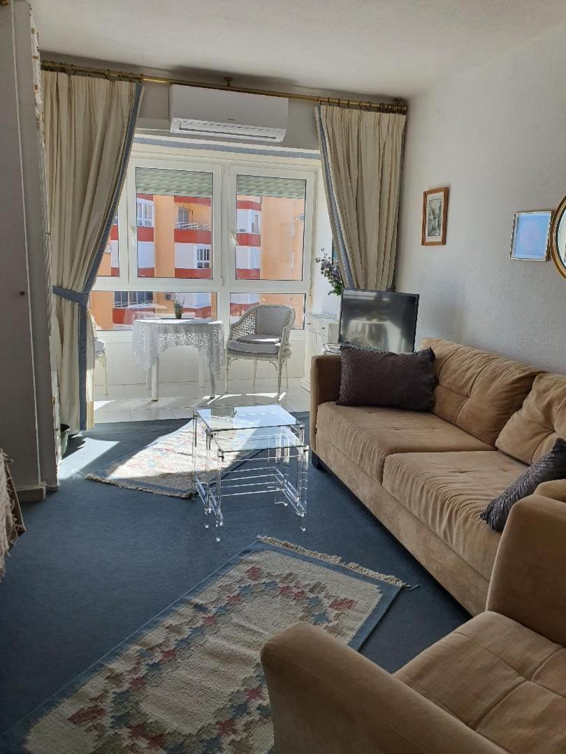 Luxury Studio Apartment 2 Night Minimum Stay Until June 31St!! Torrox Extérieur photo